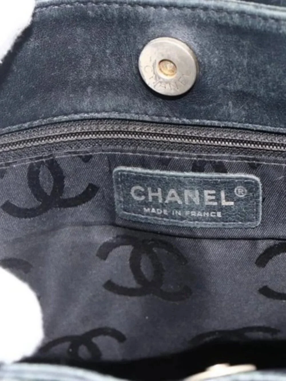CHANEL Matelasse Wild stitch Tote Bag Leather Black Gold CC Auth AMZ509